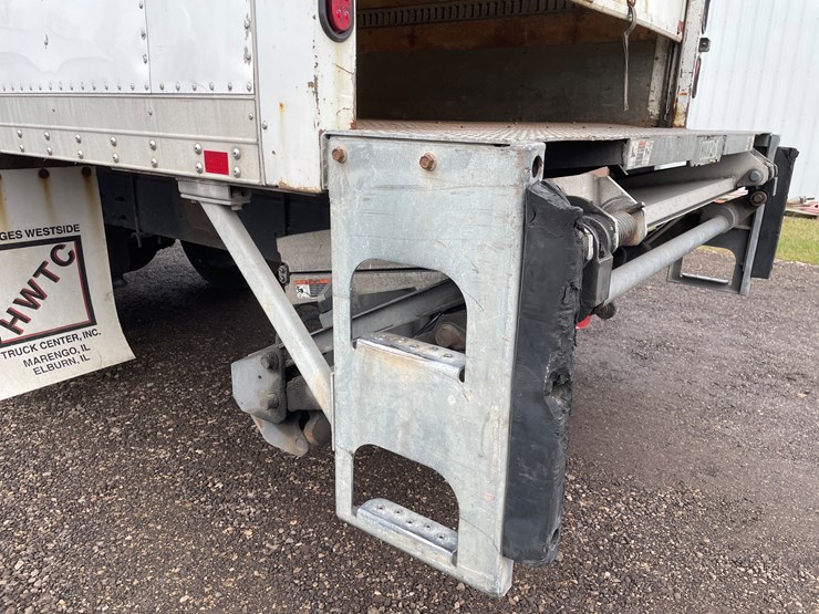 2015-kenworth-t270-image-26