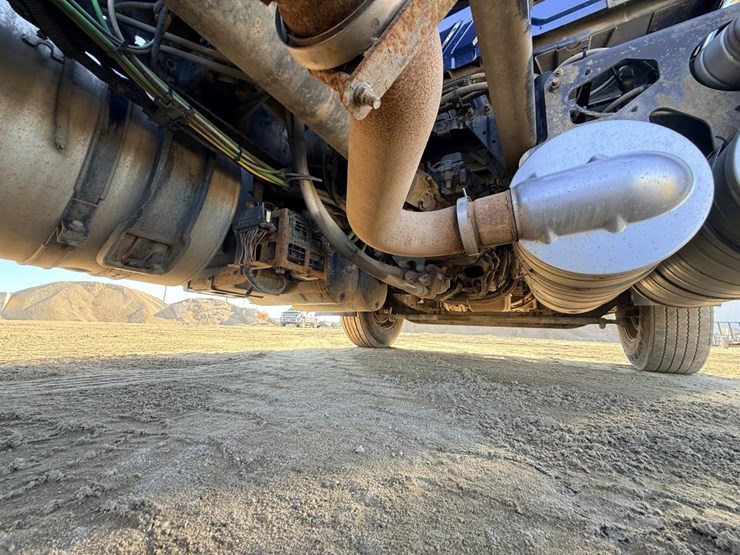 2017-international-prostar-image-66