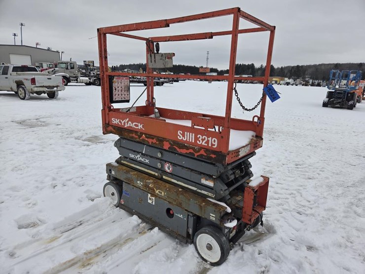 2018-skyjack-sjiii3219-image-7
