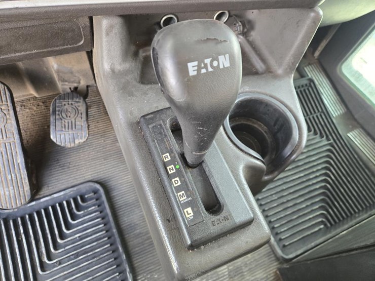 2013-kenworth-t660-image-55