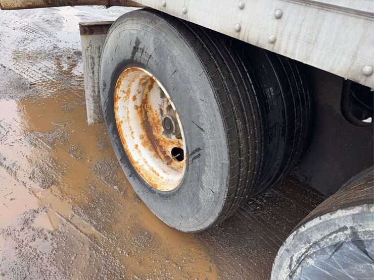 2005-strick-trailer-image-10