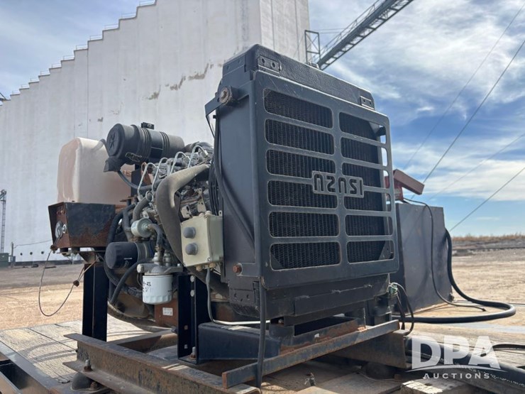 neville-tender-trailer-image-21