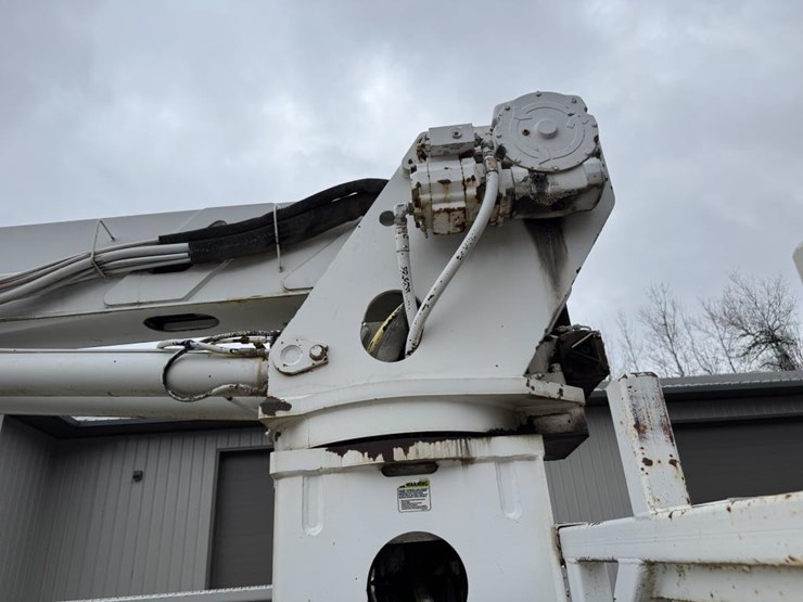 2001-international-4900-image-29