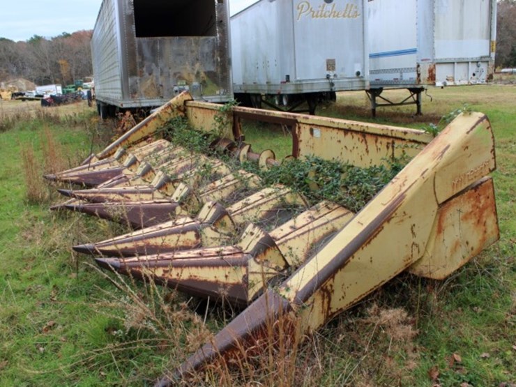 new-holland-8-image-1