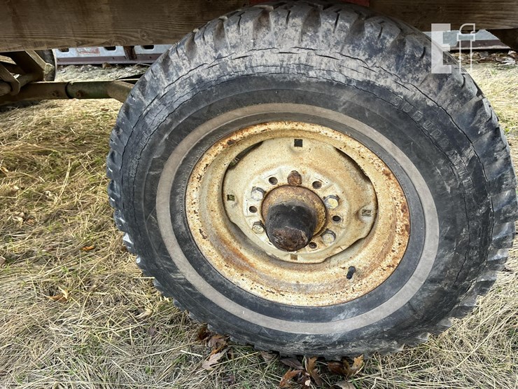 lindsay-flare-box-image-8