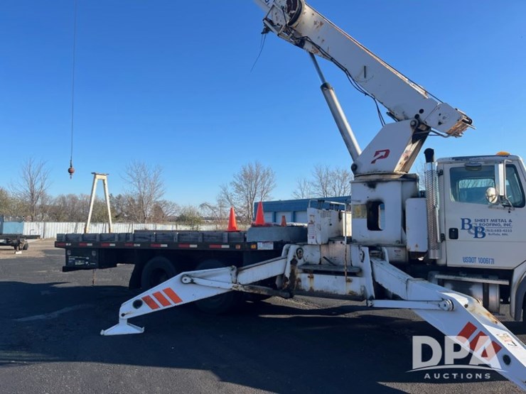 freightliner-fl112-image-3