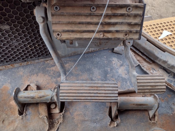 caterpillar-d6r-xl-image-8