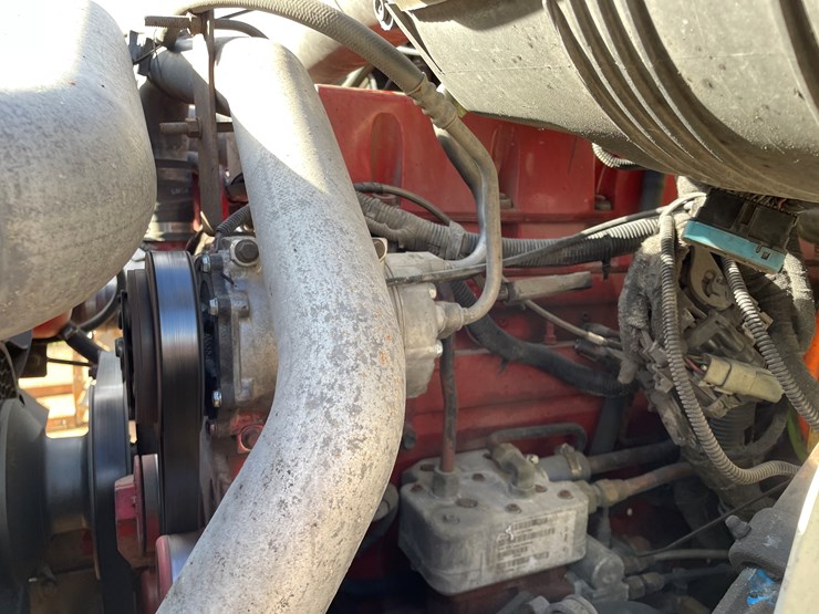 international-8600-image-48