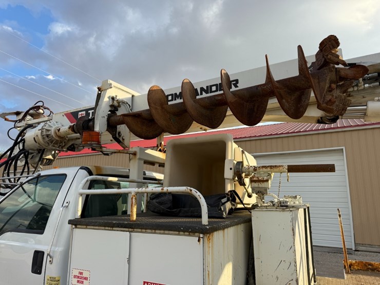 2013-ford-f750-image-9