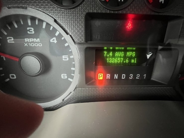 2009-ford-f350-xl-image-28