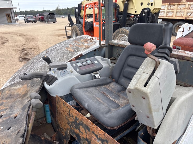 2001-bobcat-334-image-5