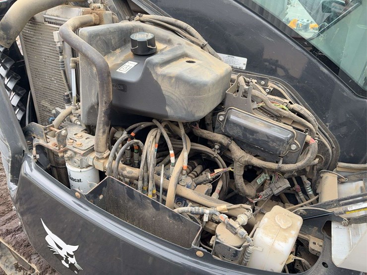 2020-bobcat-e42-image-30
