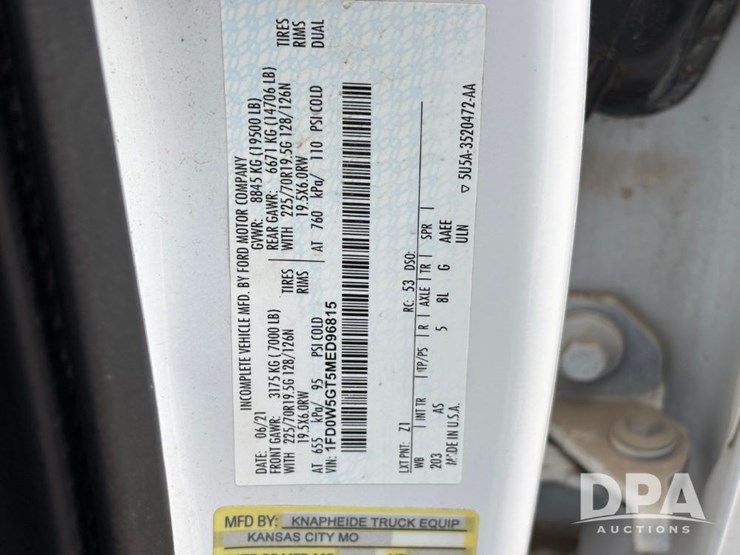 ford-f550-xl-image-80