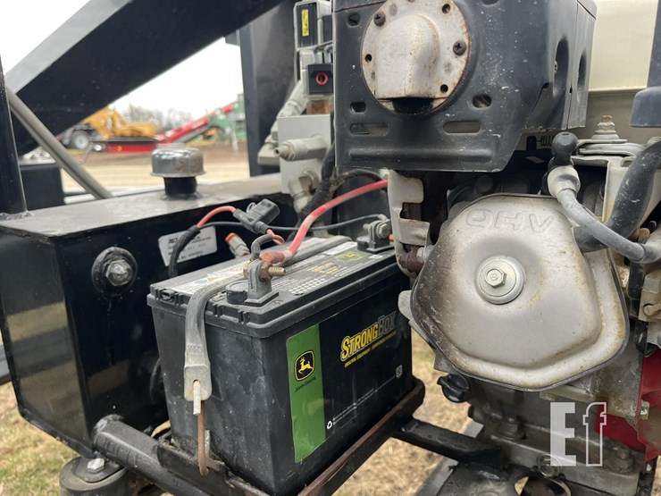 travis-seed-cart-hsc2000-image-5