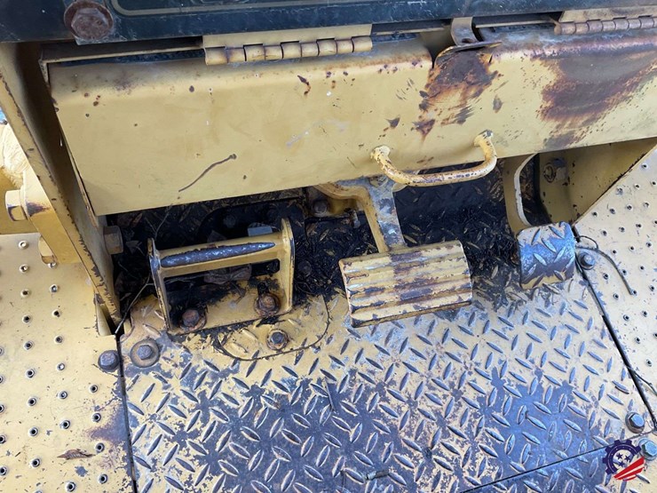 1999-caterpillar-d5c-xl-iii-image-18