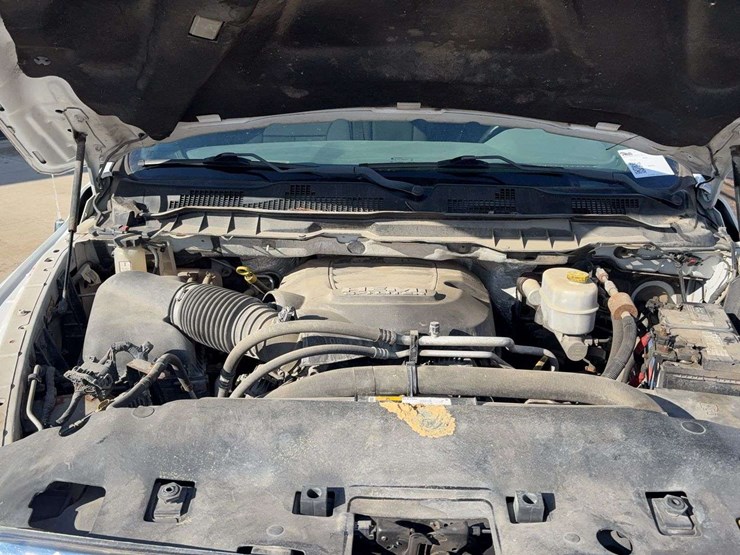 2016-dodge-2500-image-15