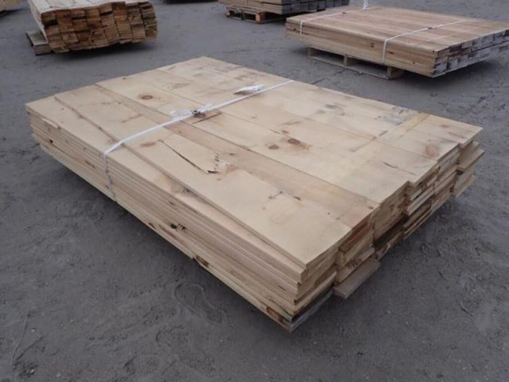 qty-of-(72)-1-in.-x-8-in.-x-6-ft-e/e-pine-lumber-a-image-3