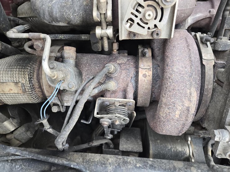 2017-peterbilt-579-image-57