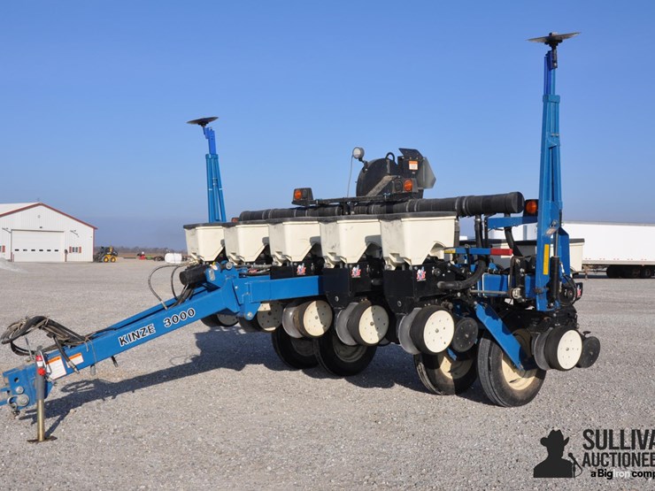 kinze-3000-image-1
