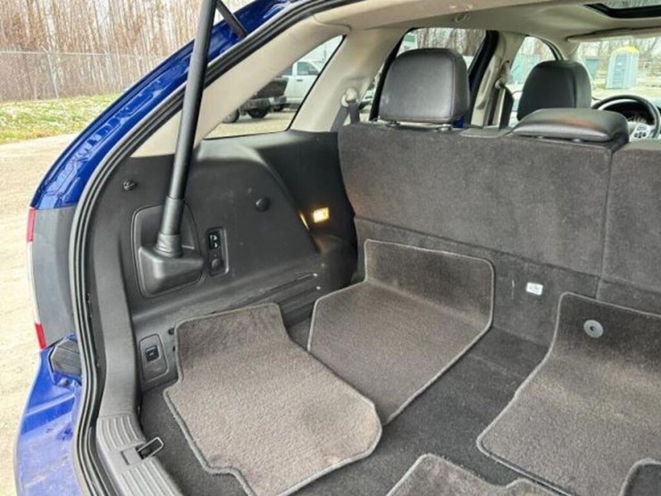 ford-edge-sel-image-21