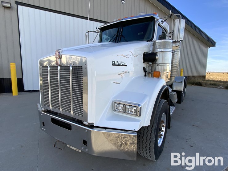 kenworth-t800b-image-14
