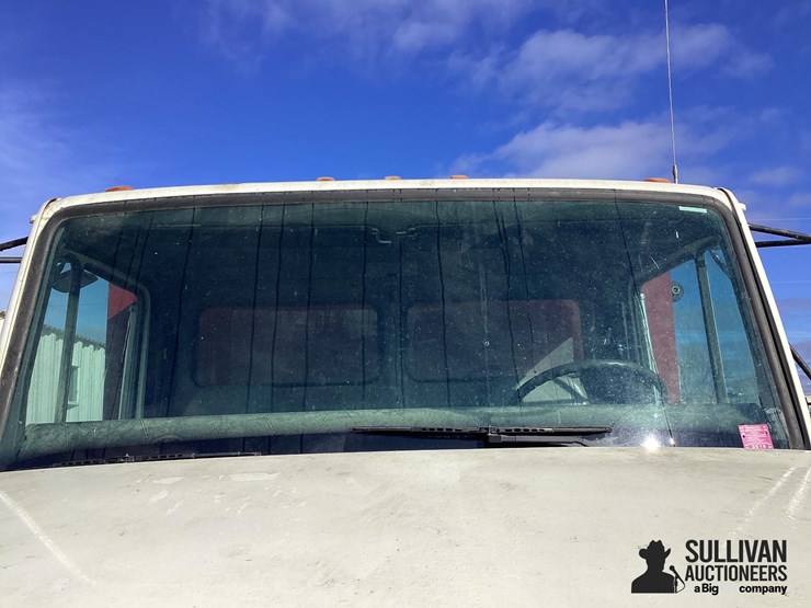 freightliner-fl106-image-13