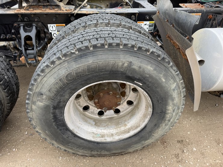 2019-kenworth-t880-image-20