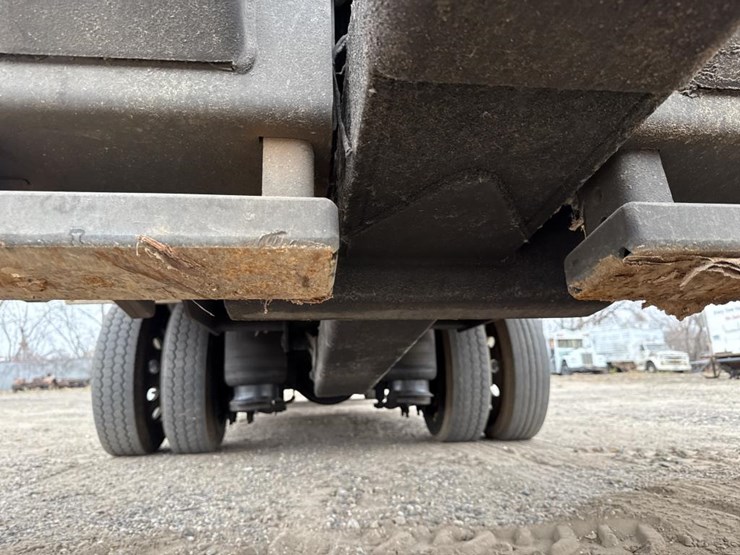 2017-international-4300-sba-image-53