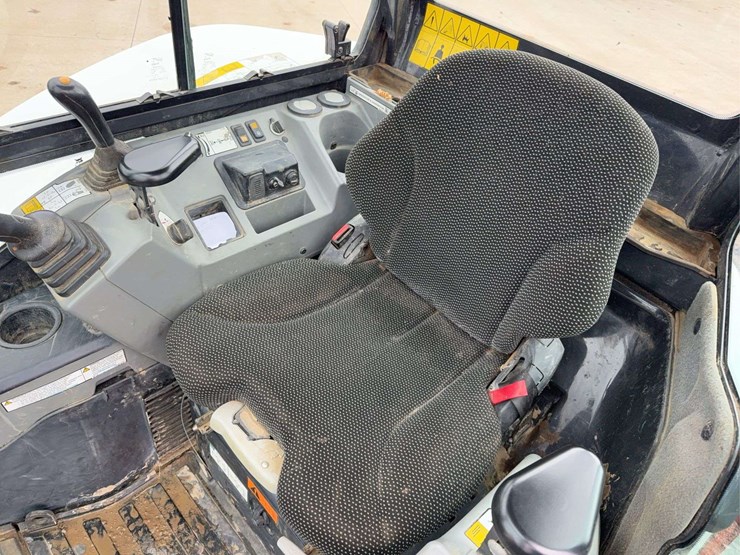 2020-bobcat-e42-image-75