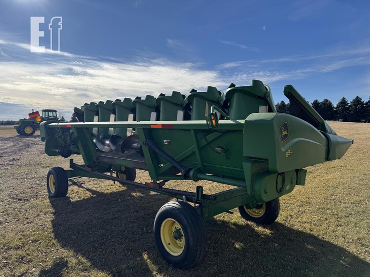 2001-john-deere-893-image-3