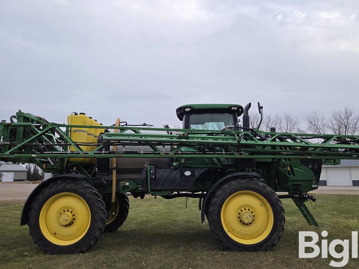 john-deere-r4038-image-4