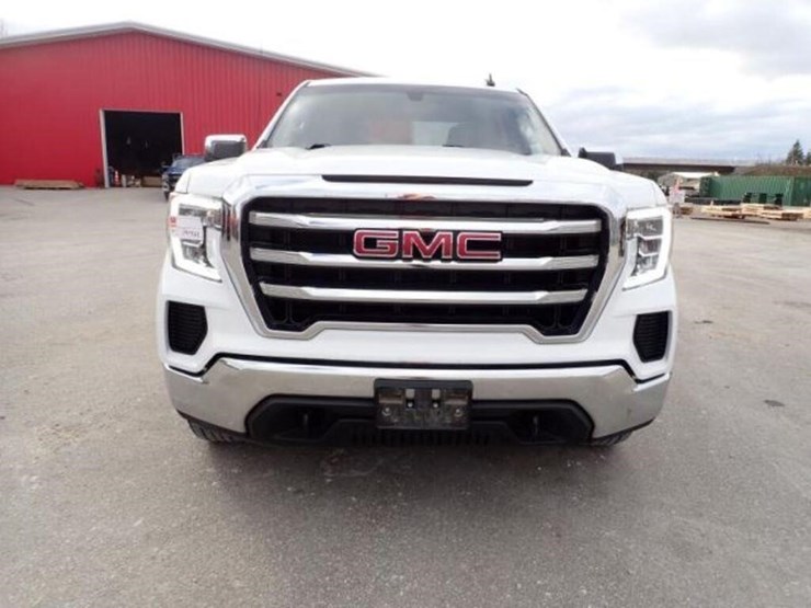 gmc-sierra-1500-sle-image-2