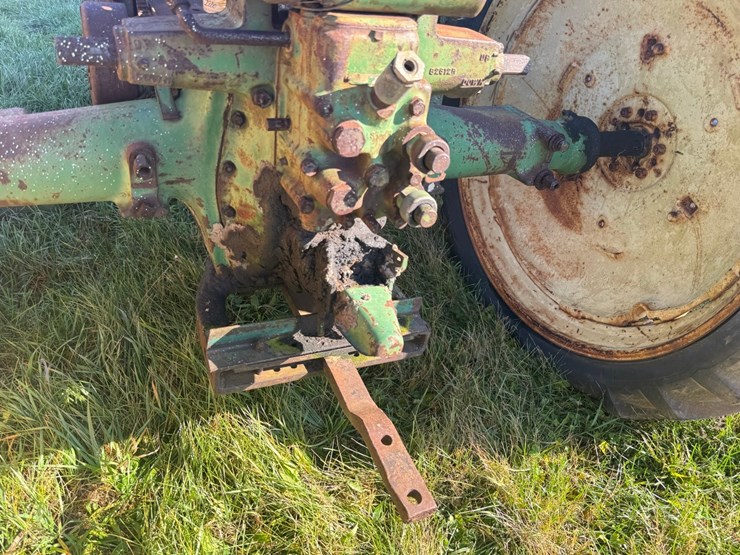 john-deere-b-image-19