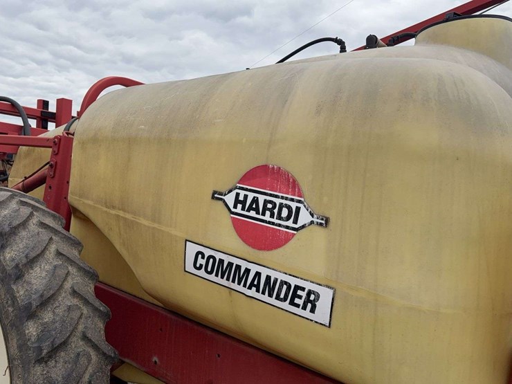 hardi-command-sprayer-image-19