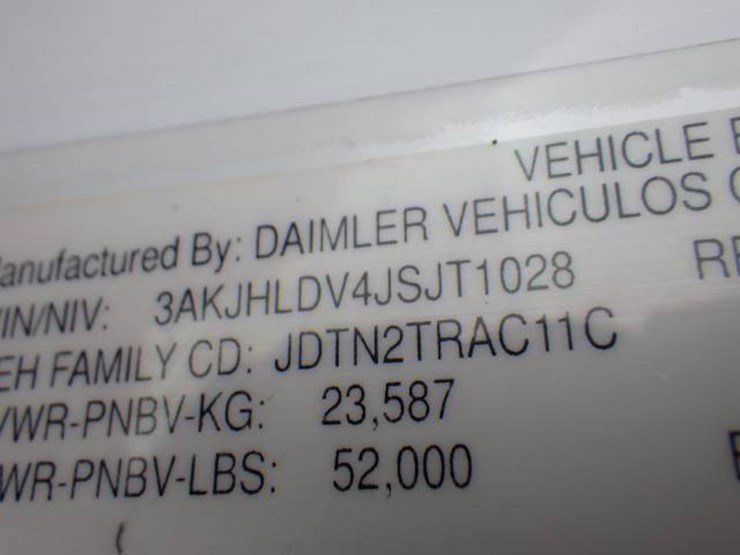 freightliner-cascadia-126-image-21