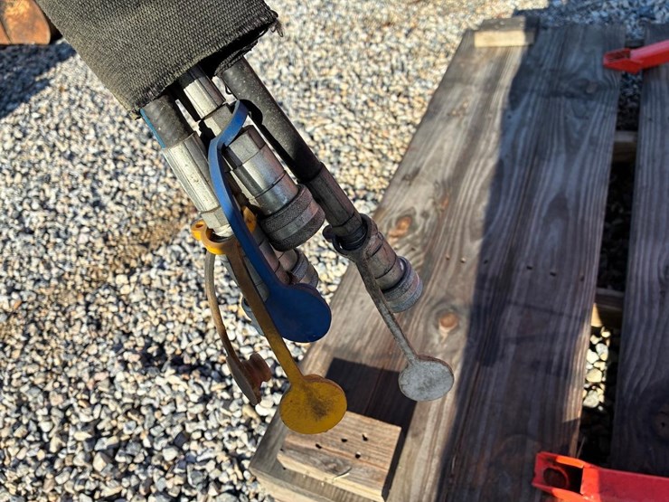 2020-kubota-la805-image-9