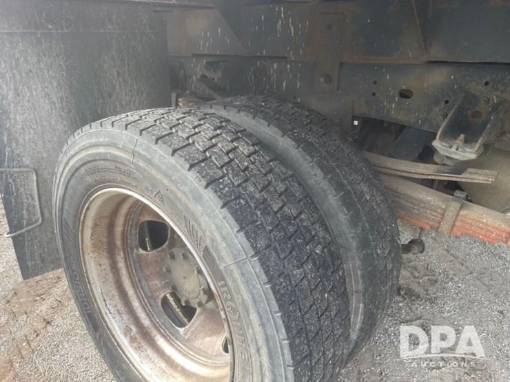 dodge-ram-5500-image-12