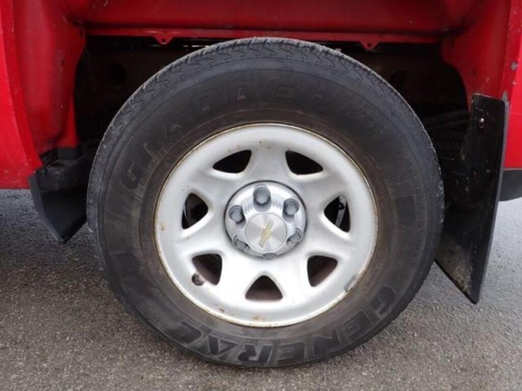 chevrolet-silverado-1500-image-100