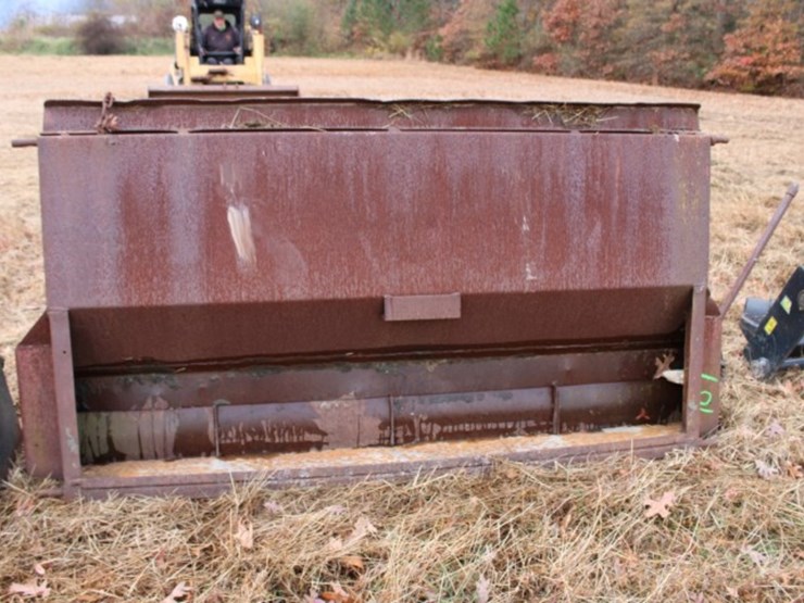 7'-tailgate-spreader-door-image-4