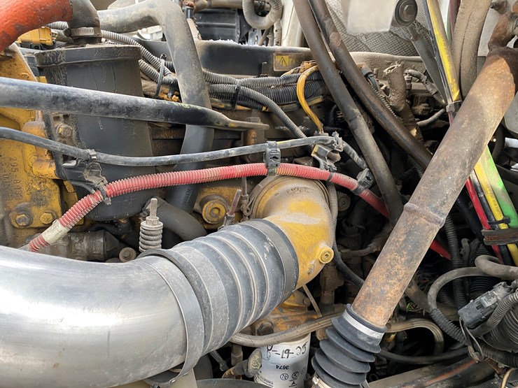 caterpillar-c13-image-59