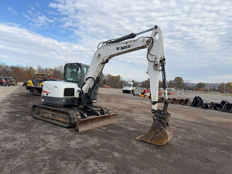 2016-bobcat-e85-image-2