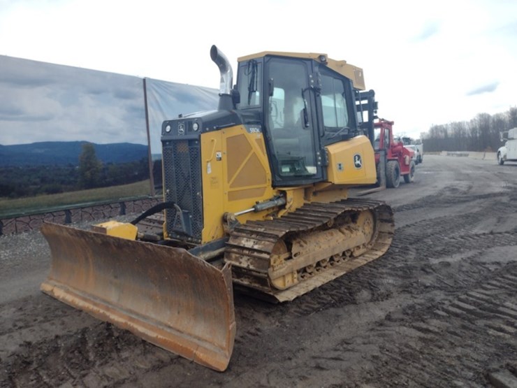 deere-550k-lgp-image-45