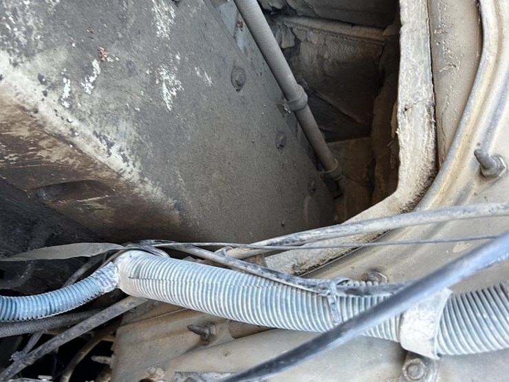 1986-international-f2375-image-48