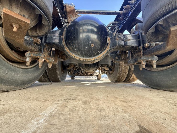 2017-international-prostar-image-89