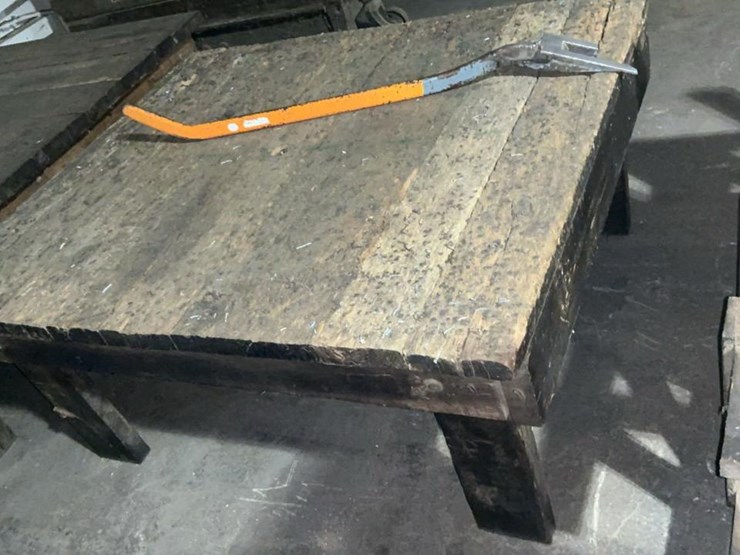 #610-•-11-wooden-tables-image-27