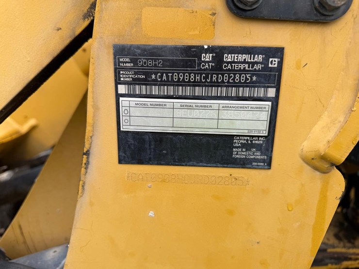 2015-caterpillar-908h2-image-32