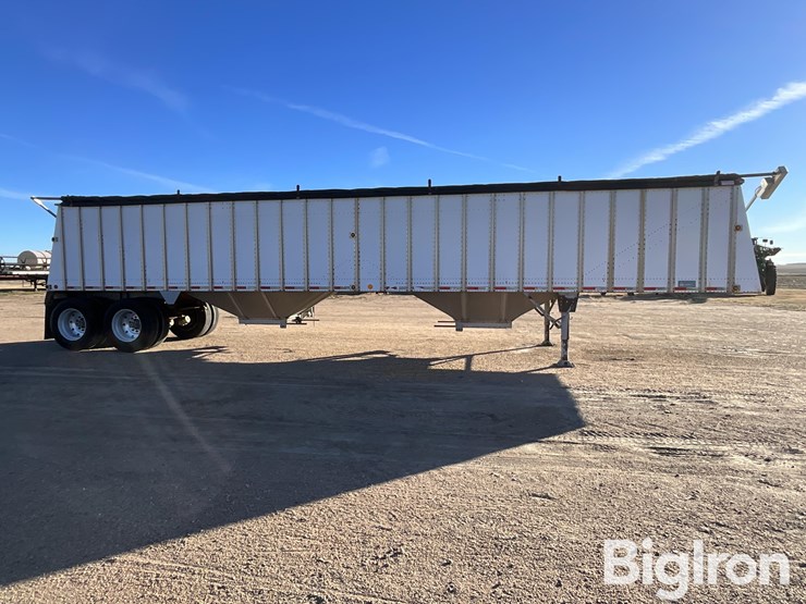 1989-merritt-82-1143-002-43’-t/a-grain-trailer-image-4