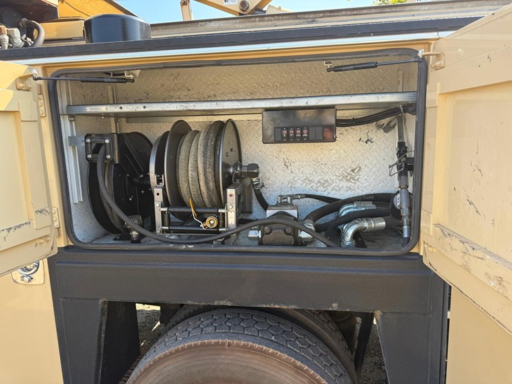 kenworth-t370-image-13