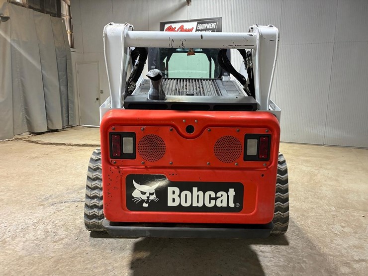 2023-bobcat-t770-image-4