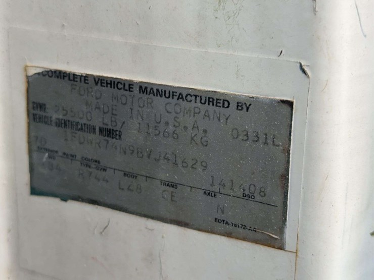 1981-ford-ln700-image-51